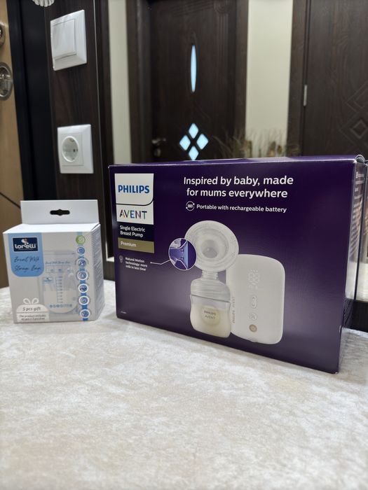 Помпа за кърма Philips Avent + контейнери за кърма