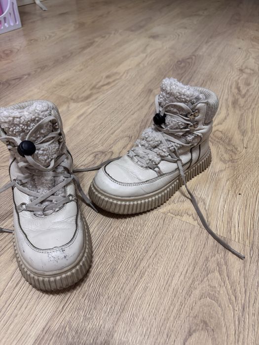 Ботинки для девочки, размер 33, бежевые