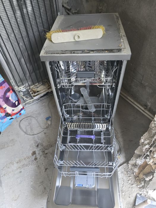 Masina de spalat vase beko slim