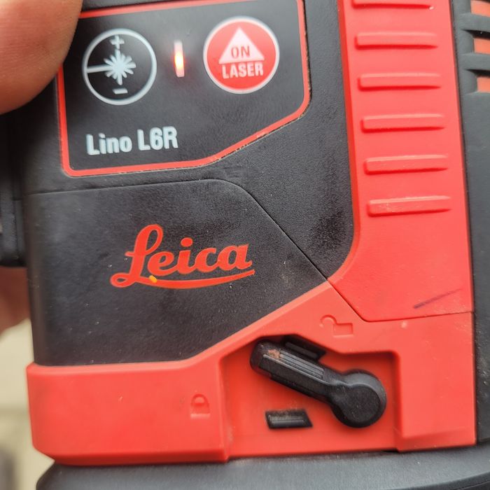 Laser 360° LEICA LINO L6R