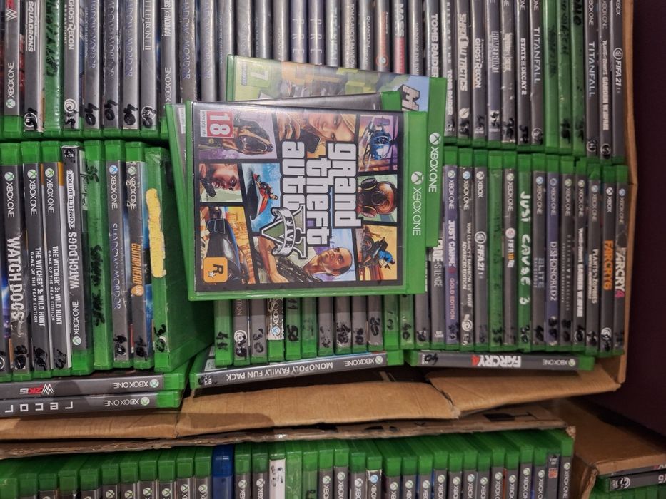Xbox one Gta 5  joc masini original
