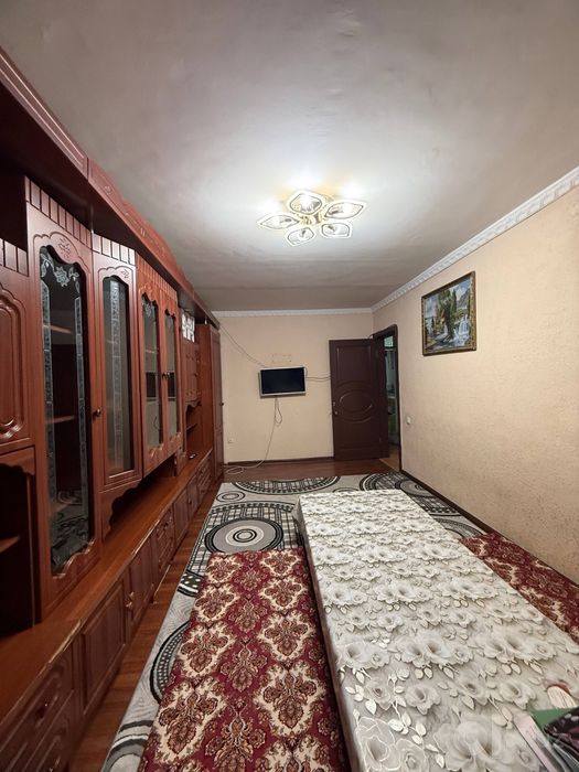 2 xonali 1-etajdan janubiy 12 (yujniy)dan xonadon sotuvga chiqarildi