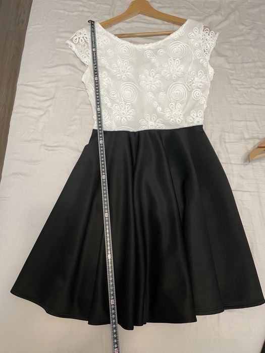 Rochita scurta marimea S