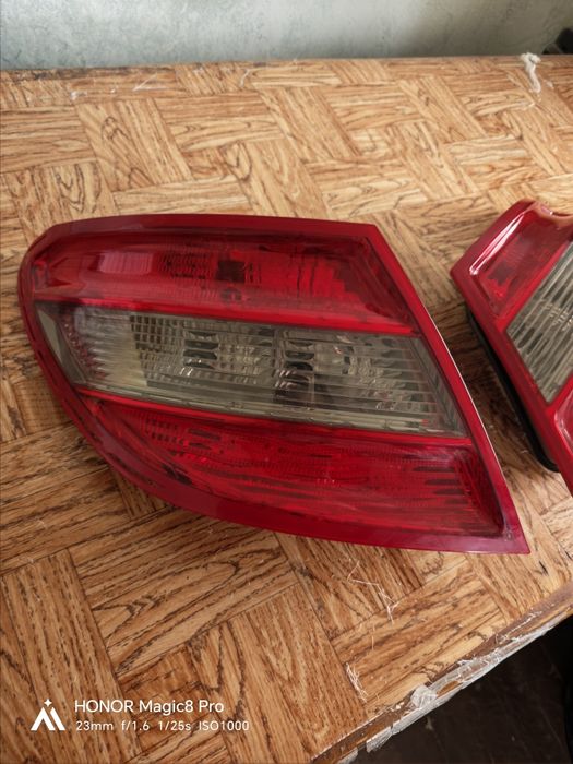 Стопове за Мерцедес W204