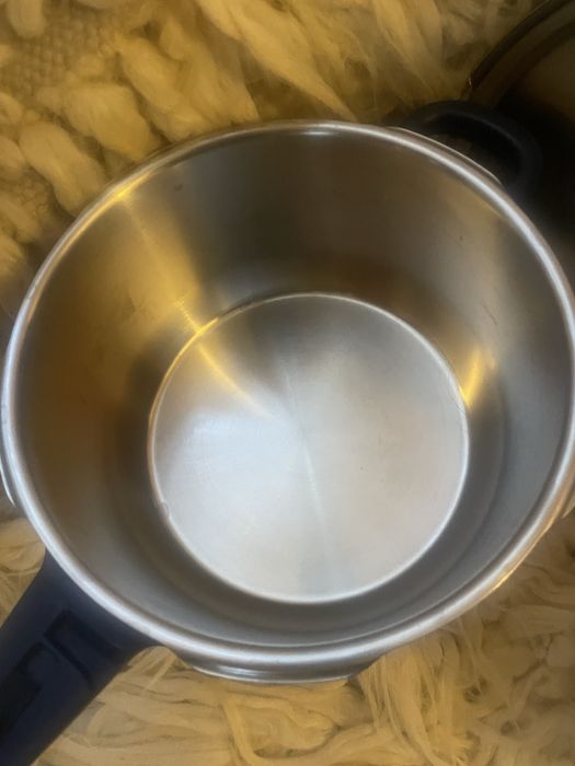 Стара руска тенджера под налягане,Lagostina