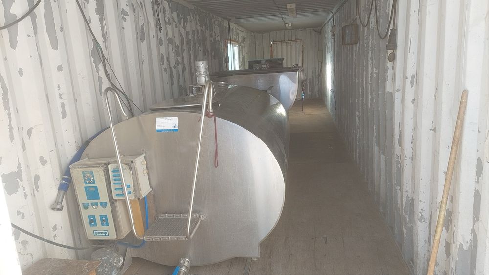 Танкер охладитель молока