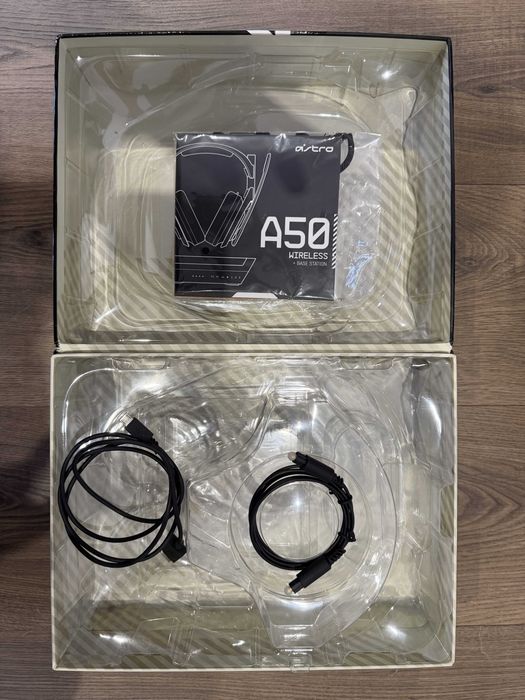 Продавам слушалки Astro A50 Gen4
