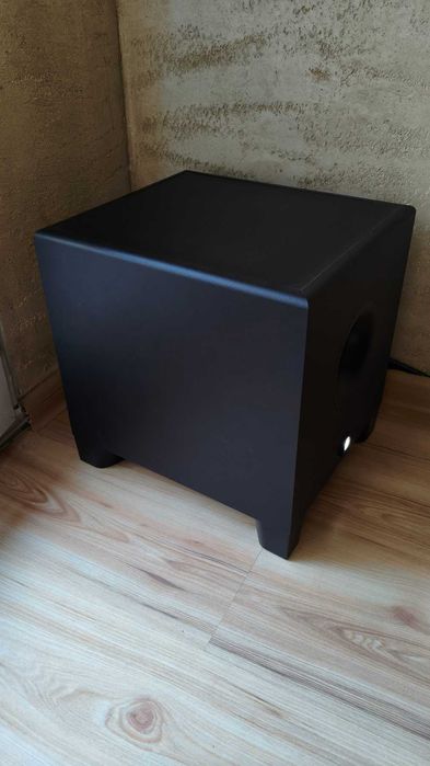 Студиен Субуфер Yamaha HS8S