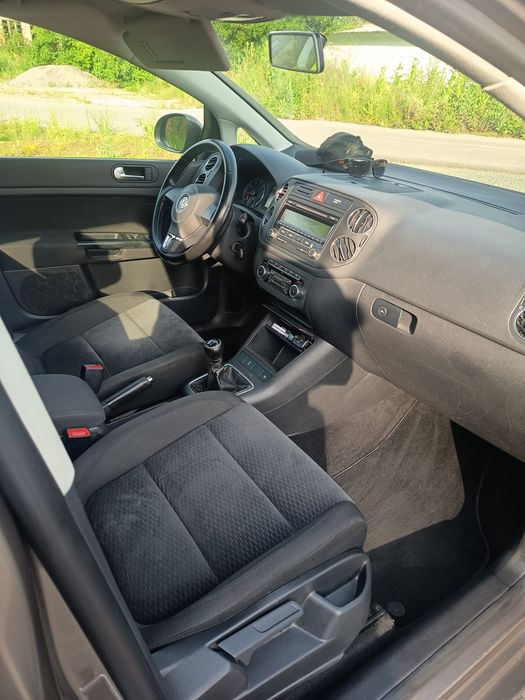 Vând golf 6 plus