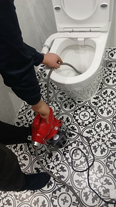 Santexniki Kanalizatsiya Tozalash Xizmati 24/7.