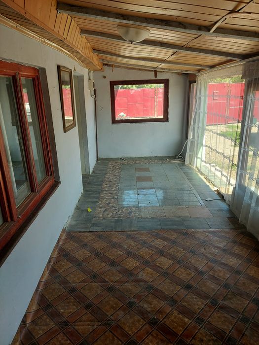 Casă de vînzarin zimandcuz nr 183