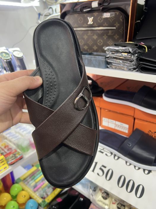 Тапочка кожаный бренд