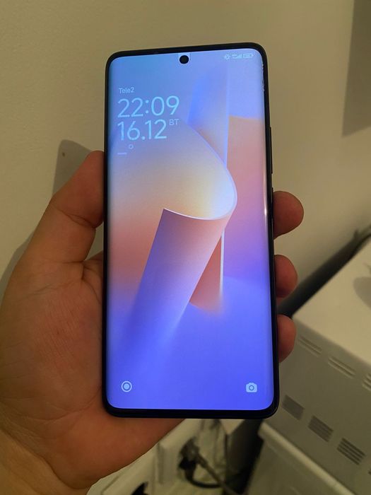 Продам redmi note 13 pro plus 5g 512gb