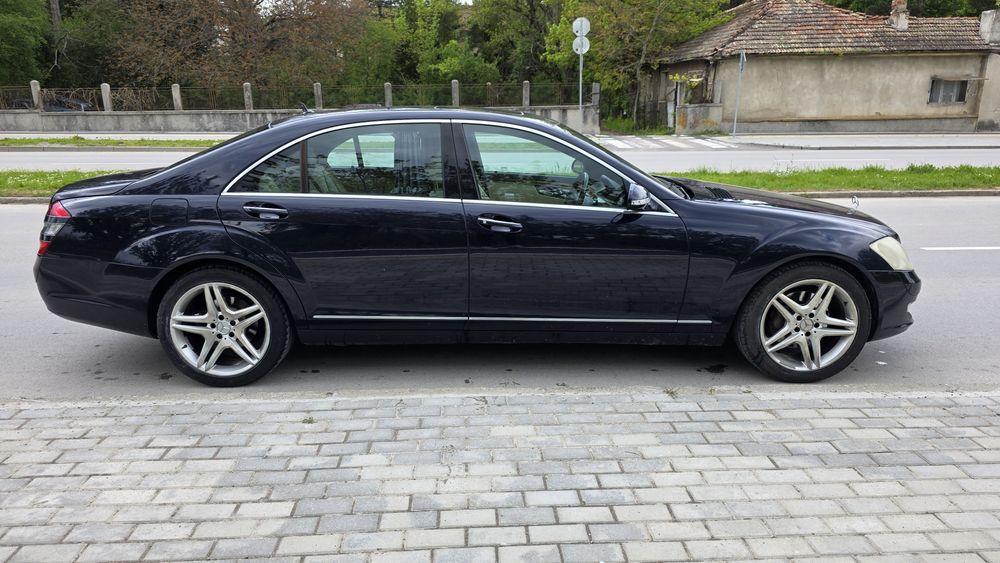 Mercedes-Benz S350 Long — бензин, 272 к.с., 212 000 км, десен волан
