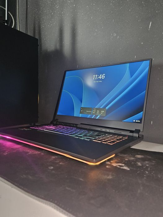Asus Rog Strix G17 AMD Ryzen 9 RTX 4060 8GB