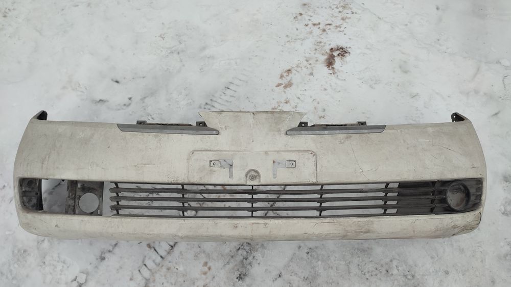 Передний бампер Nissan Primera P12