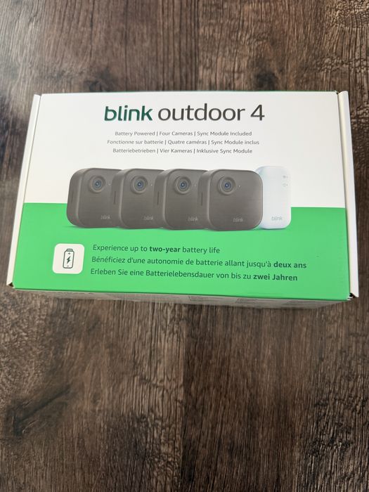 Blink outdoor 4 cameras +Sync module