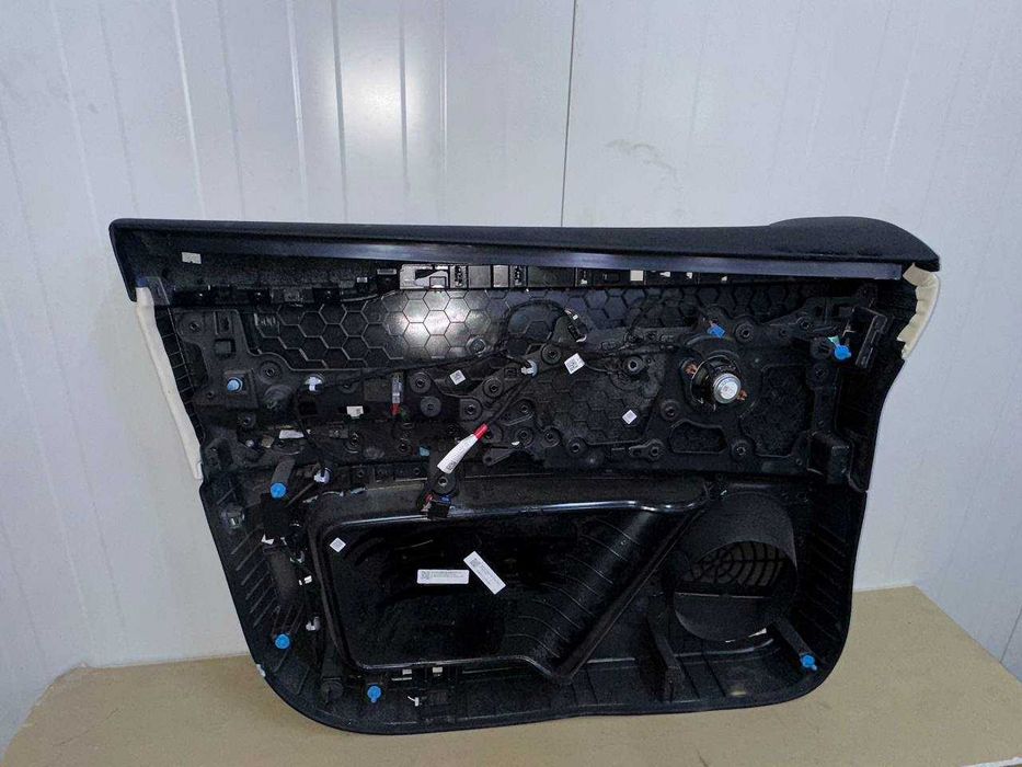 Кора на врата oтпред дясна Tesla m X 2023