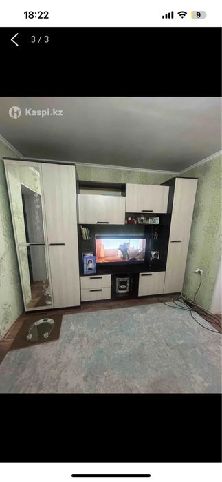 Продам горку в зал б/у
