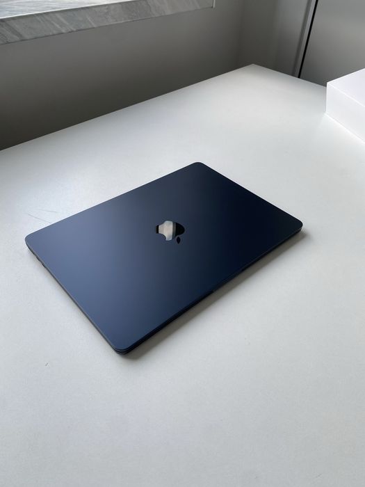 Macbook AIR m2 16/256gb EAC