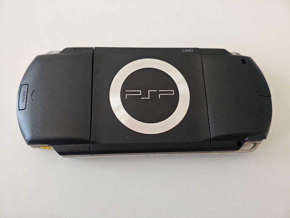 Sony PSP 1000 Playstation Portable - качени много игри