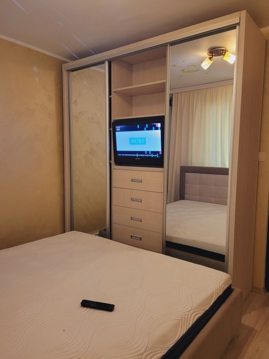 Vând apartament Micro 39B