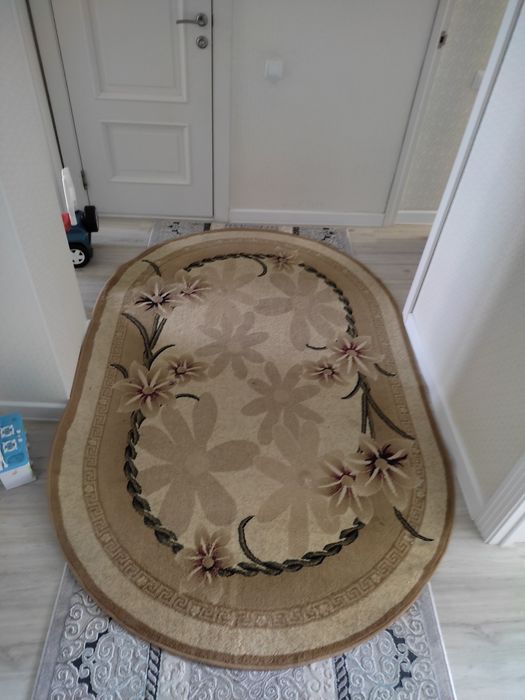 Продам овальные ковер