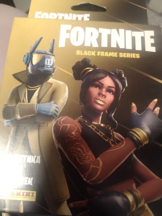 Обмен Наклейки фортнайт.