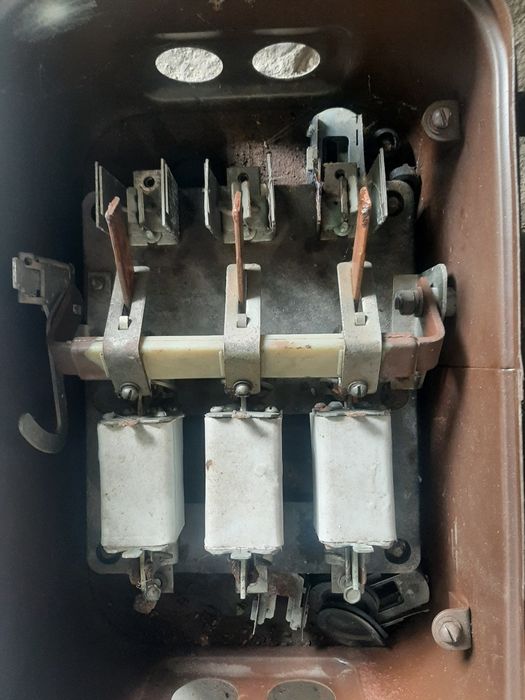 Продам рубильник советский