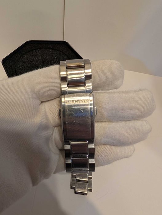 Промо! Casio G-Shock GST-B300 Bluetooth часовник