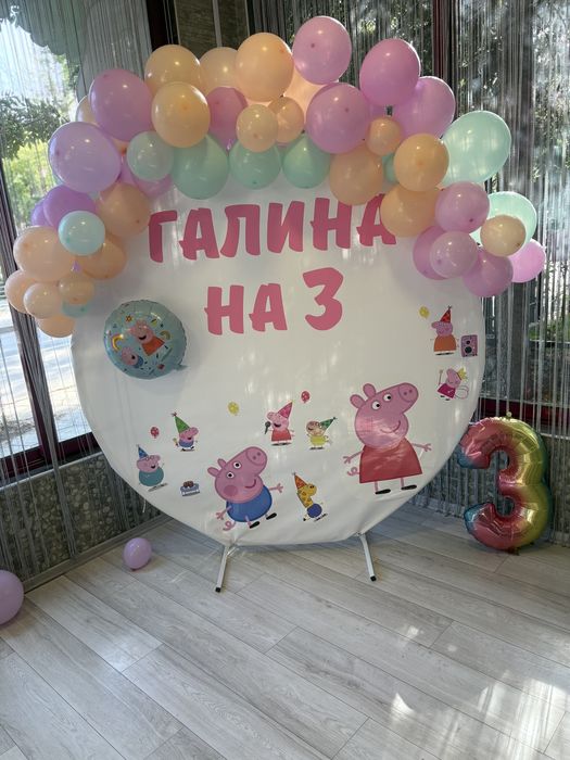 Арка за балони, винил и ел. помпа за балони,цилиндър за торта,под наем