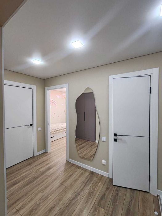 Продаю евро 3 комн 8 КВАРТАЛ Евроремонт