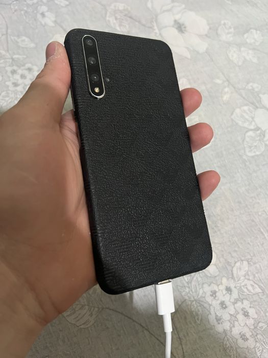 Huawei honor 20 6/128Gb