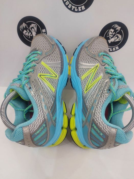 Дамски маратонки NEW BALANCE. Номер 40