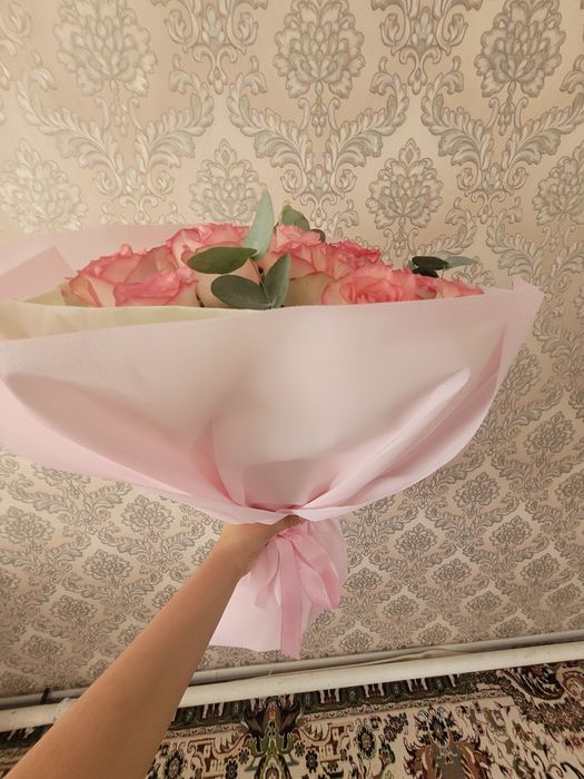 Букет роз 25 штук