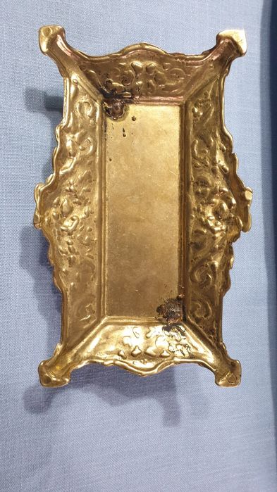 Бронзов писалищен аксесоар и Месингов вагонен аплик