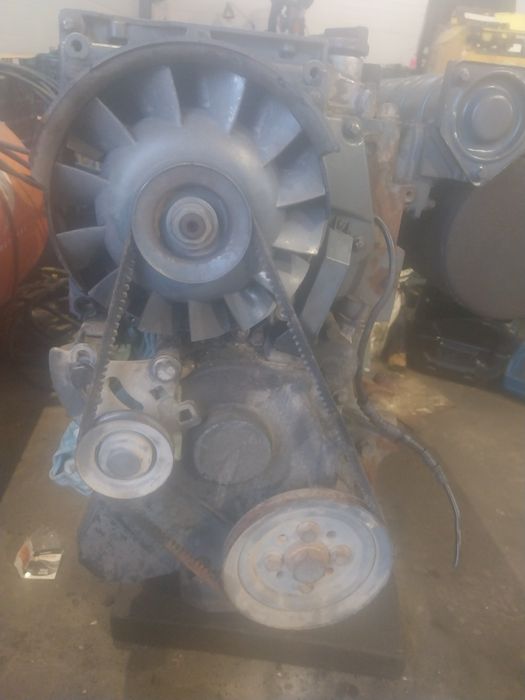 Motor deutz  4cilindri