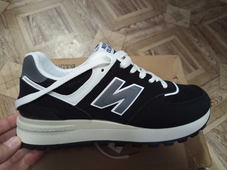 Кроссовки мужские