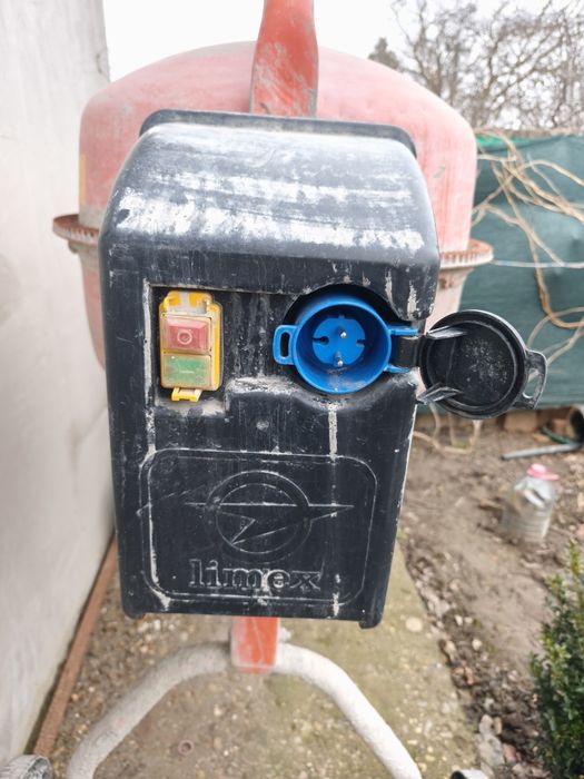 Betoniera LIMEX 190l