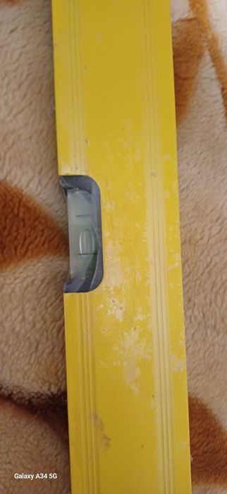 Уровень и рулетки