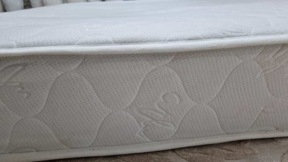 Продам ортопедический матрас Б/У