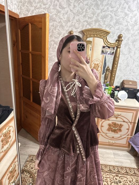 Прдам платья тройку