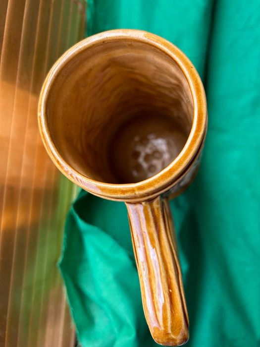 Голяма порцеланова халба за колекция и за подарък