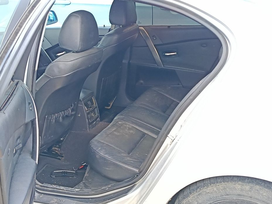 БМВ / BMW 520i / E60 / M54 - на части