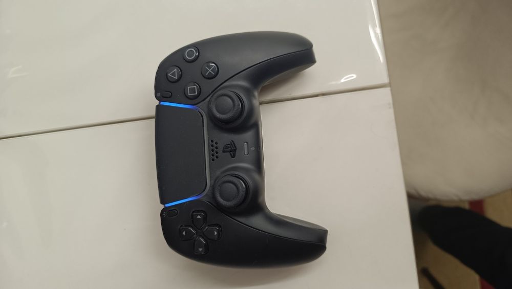 Джойстик на Playstation 5