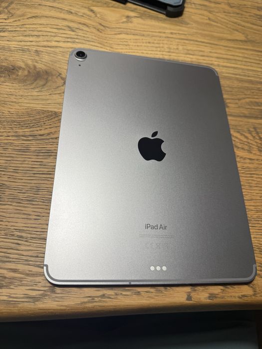 Apple Ipad air 11” M2 + pencil pro + UAG Case