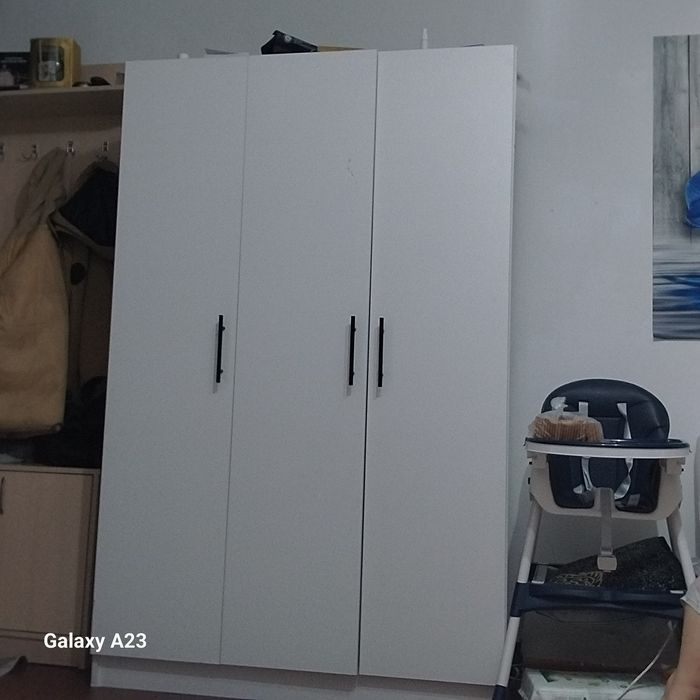 Трёх дверный Шкаф