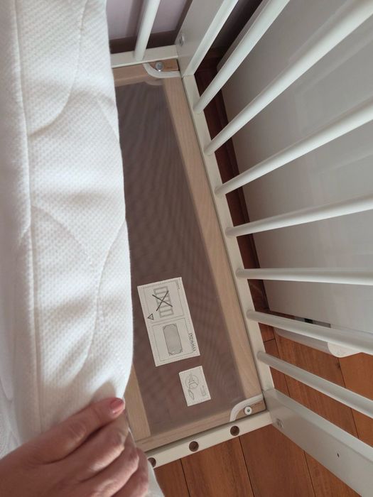 Продавам бебешко креватче IKEA GULLIVER + матрак