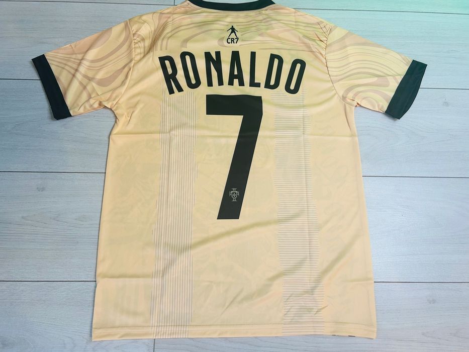 Tricou Ronaldo 7 ediție limitată 2025