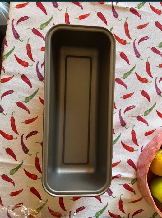 Сладкарство - Форма за тарт и мъфини, пош накрайници, книга с рецепти